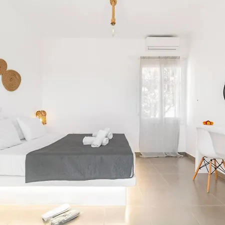 Naxos Beachwalk *