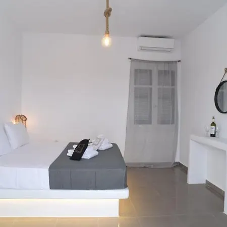 Naxos Beachwalk Apartmán *